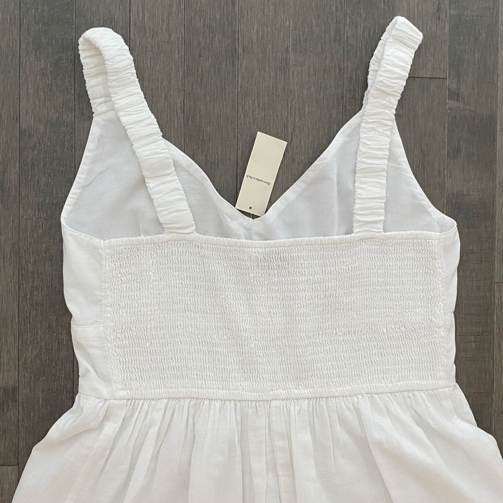 NWT Abercrombie & Fitch White Lined Dress - Picture 3 of 7
